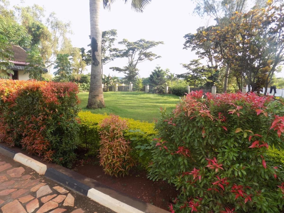 Tourist Bay Hotel Jinja Exterior photo